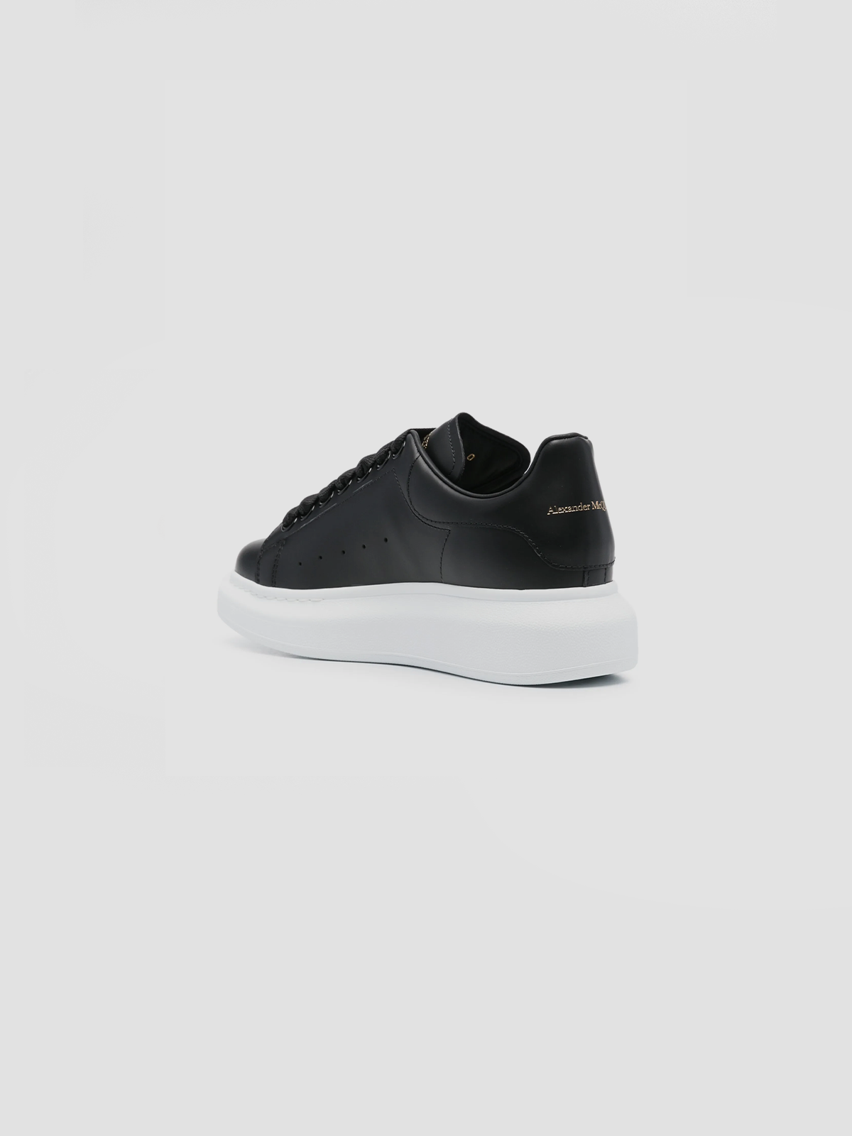Oversized sneakers