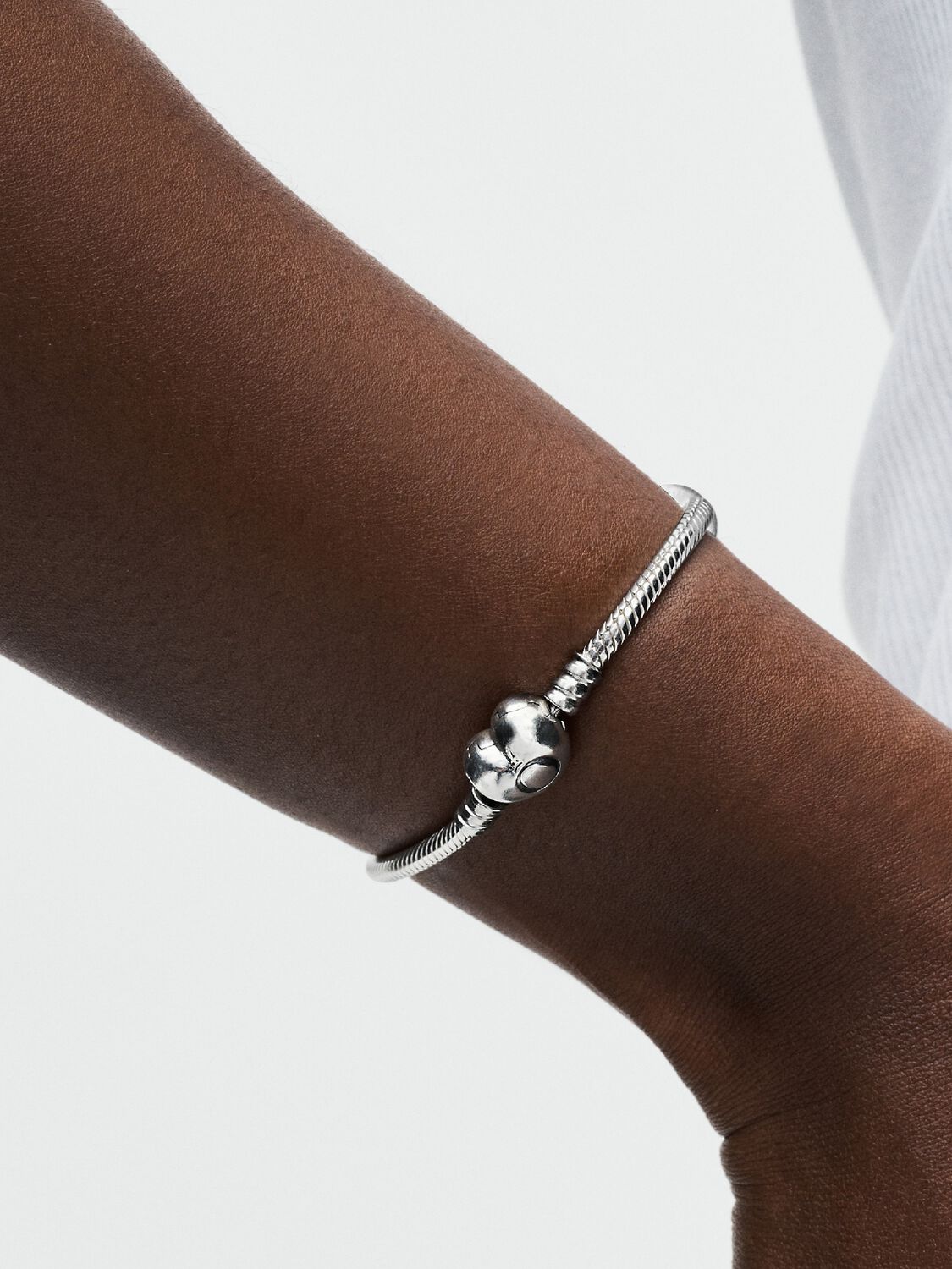 Pandora Moments Heart Clasp Snake Chain Bracelet