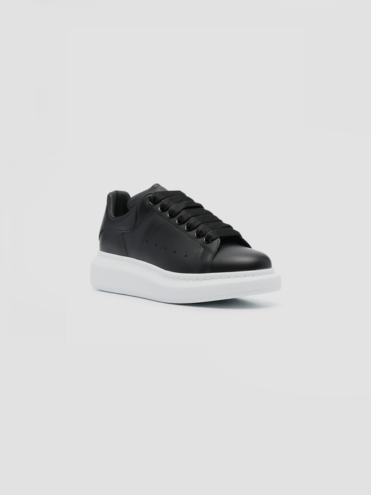 Oversized sneakers
