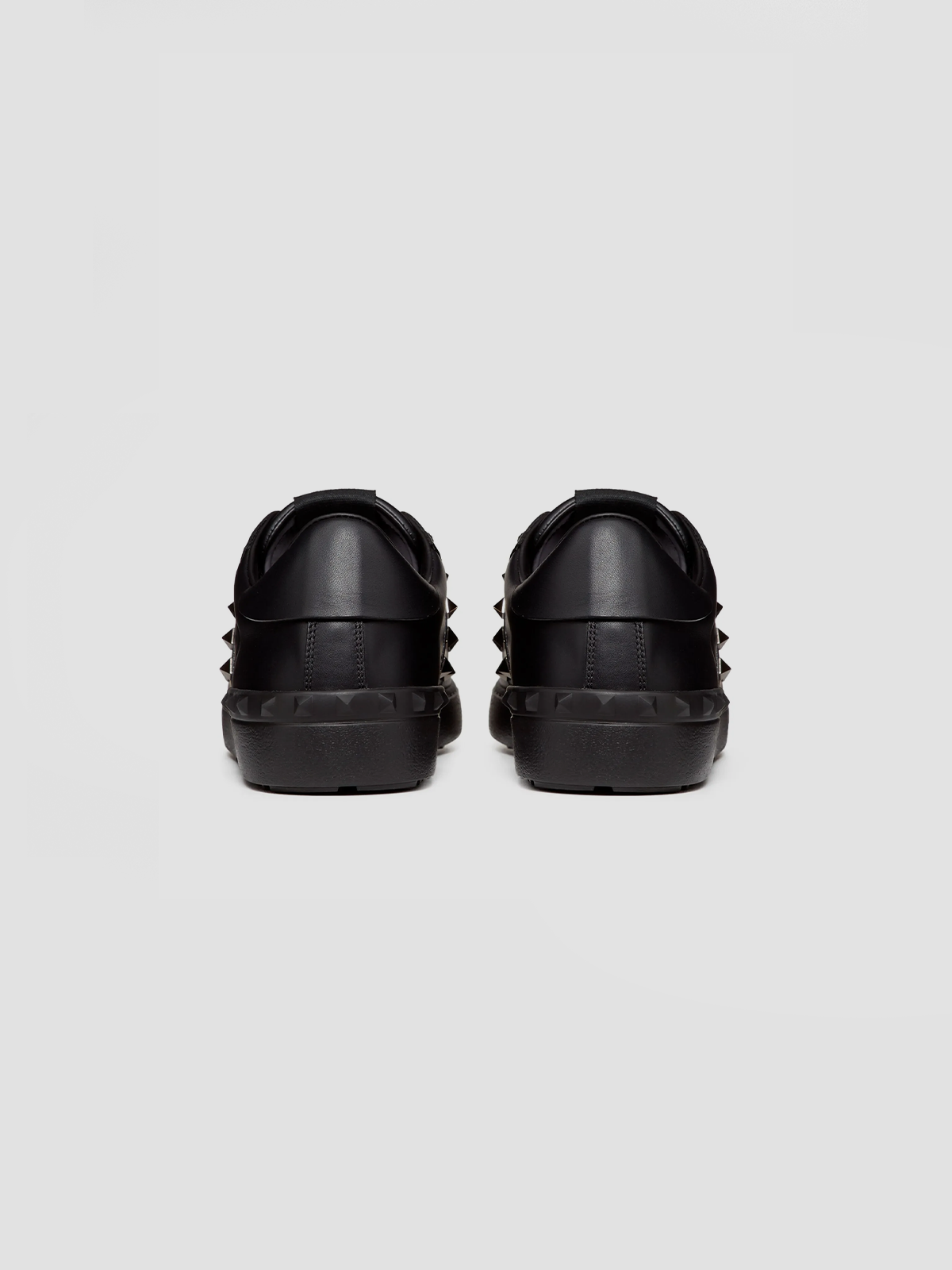 Rockstud Untitled leather sneakers