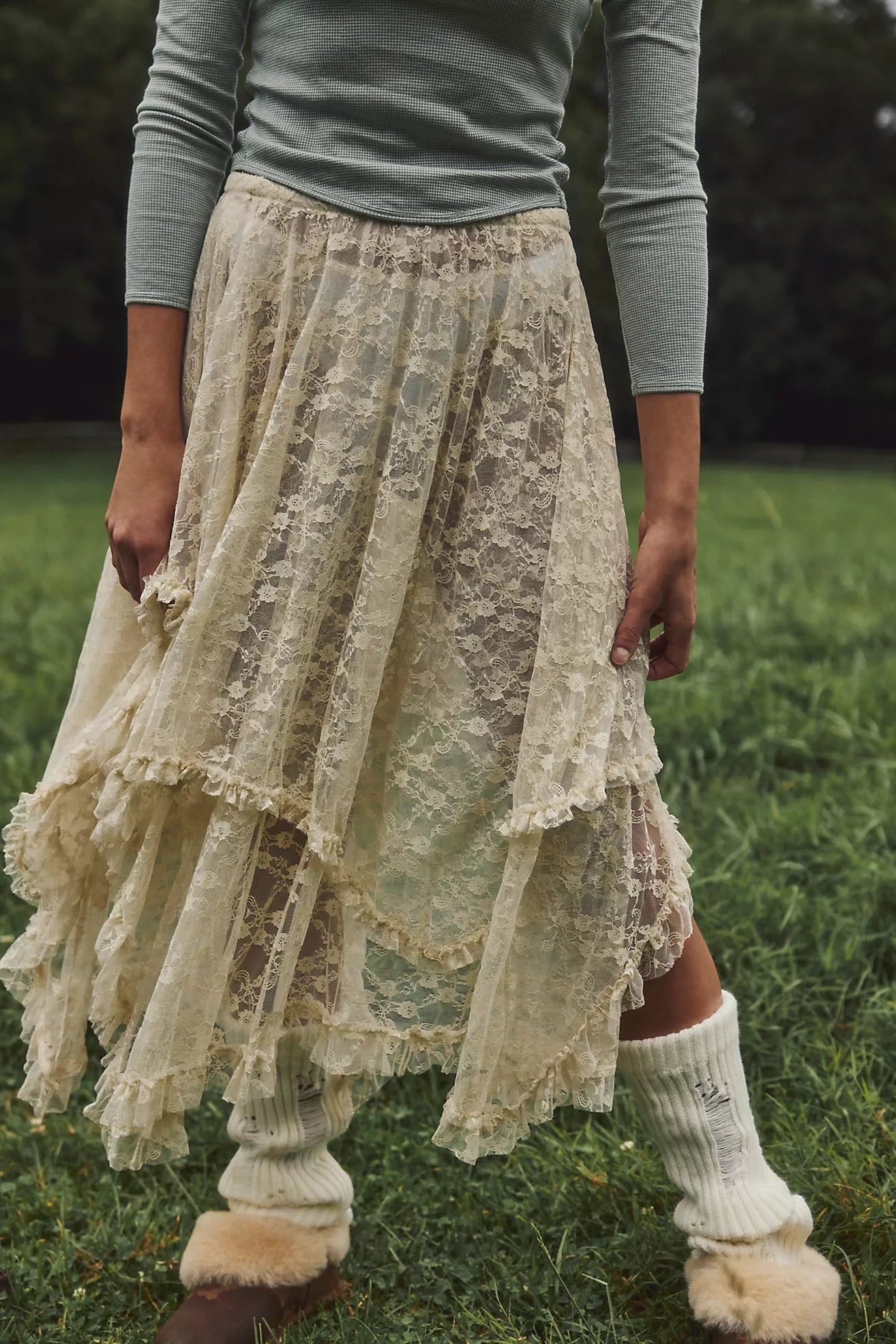 FP "80s tape" Fringe Lace Long Skirt